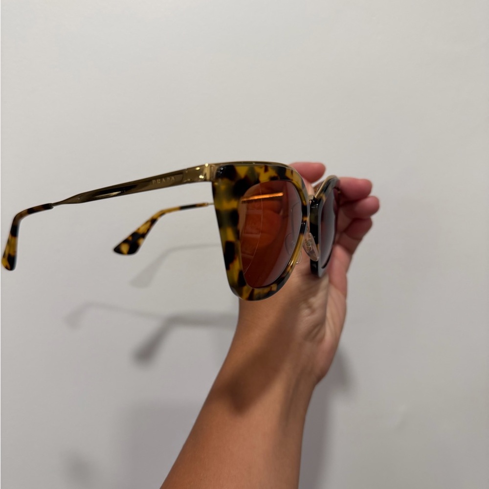 Prada Tortoiseshell Cat-Eye Sunglasses with Brown Lenses - Picture 6 of 7